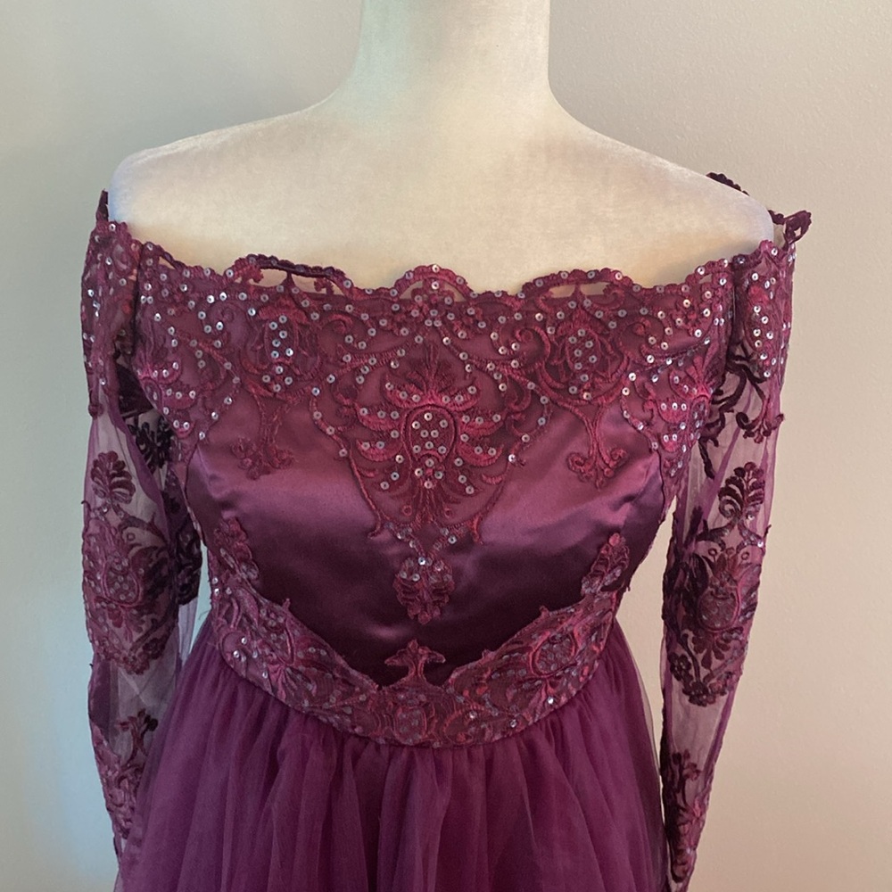 JJ House NWT special occasion dress - Picture 3 of 13